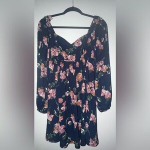 Chic Floral Long-Sleeve Dress